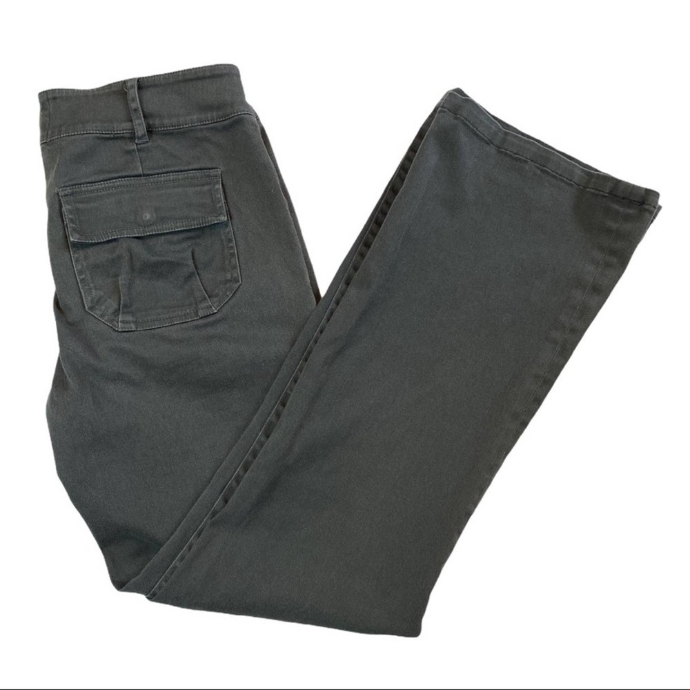 Bishop Green Kahki Cargo Pants Size 28